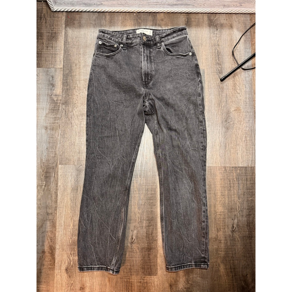 Women's Abercrombie & Fitch Black‎ Mom High Rise Straight Leg Jeans 25